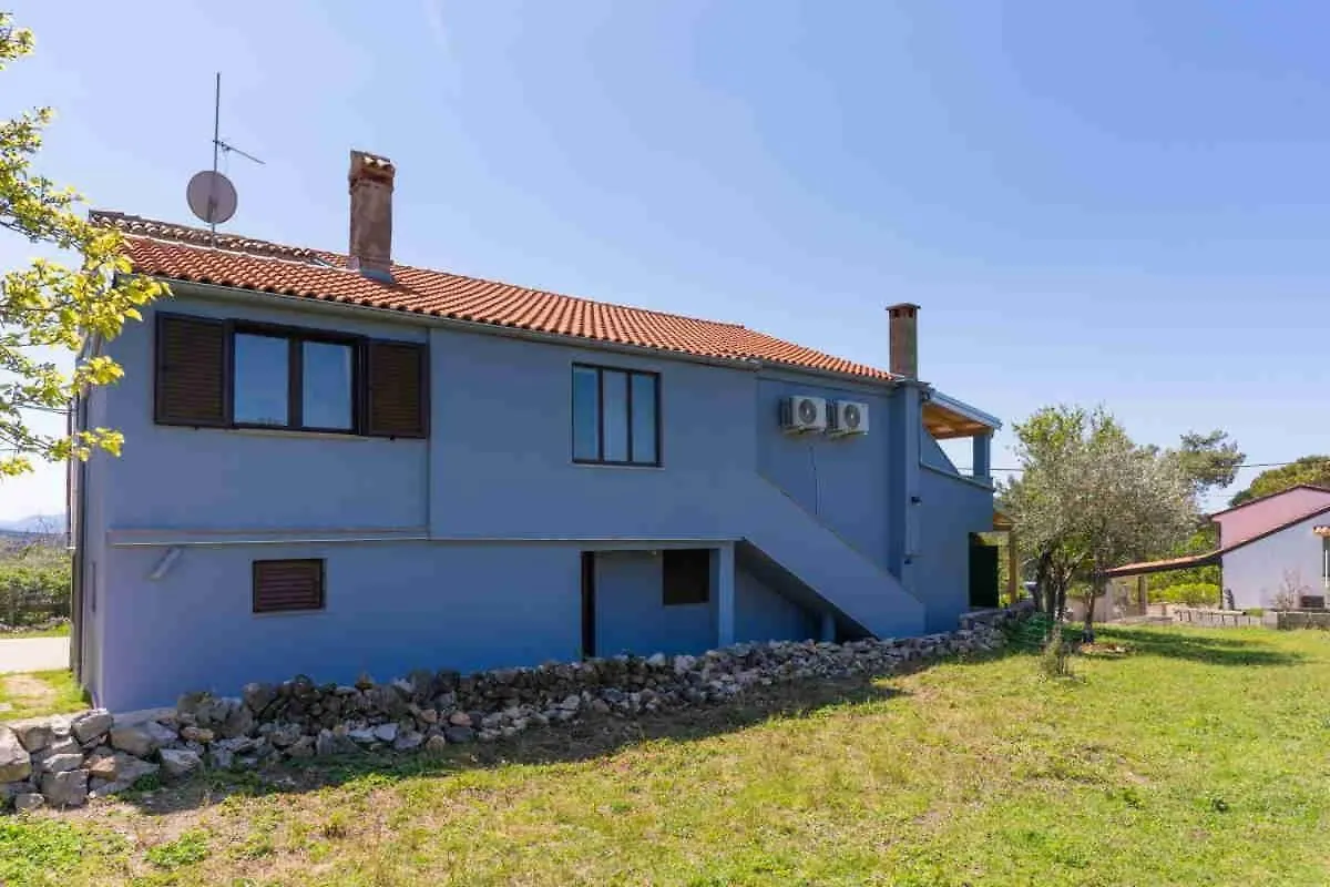 Holiday Apartment In Stivan With Balcony, Air Conditioning, Wifi, Washing Machine 5196-1 Pernat